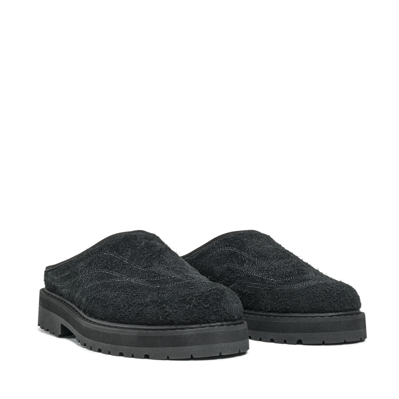 Maggiore Black Hairy Suede M